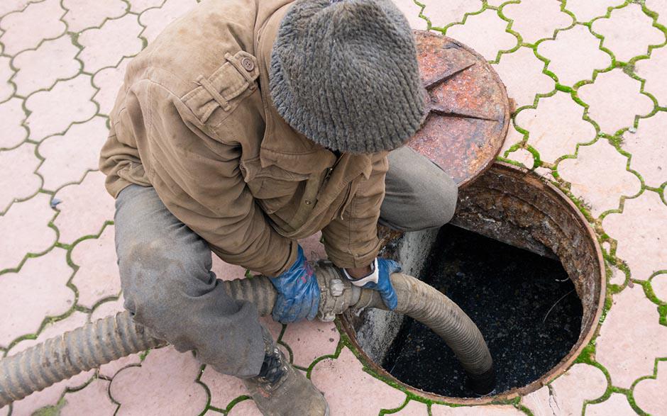 tarif plombier débouchage canalisation Thiais